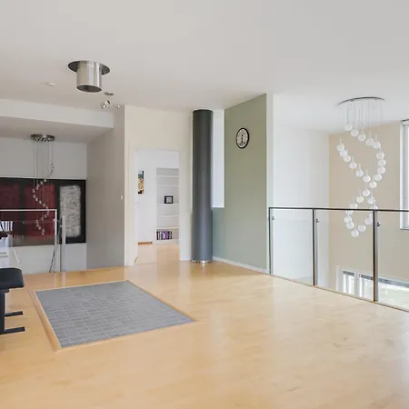 A Beautiful Penthouse With Sauna And Sea View 176m2 *