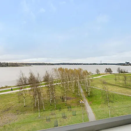 A Beautiful Penthouse With Sauna And Sea View 176m2 * Helsínquia