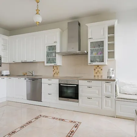 A Beautiful Penthouse With Sauna And Sea View 176m2
